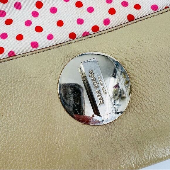 Kate Spade cream shoulder bag turn close chain clutch - Picture 3 of 9